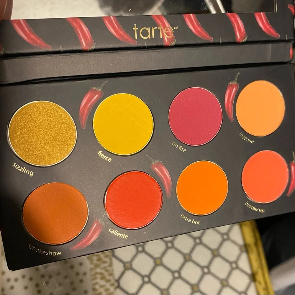 SALE! TARTE SPICY BETCH PRESSED PIGMENT EYESHADOW PALETTE